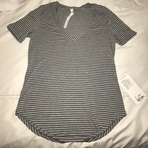 Lululemon stripe short sleeve v neck tee